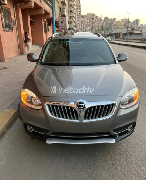 Brilliance V5 2019 Gray Manual Used for Sale in Greater Cairo ( Cairo + Giza) - 3