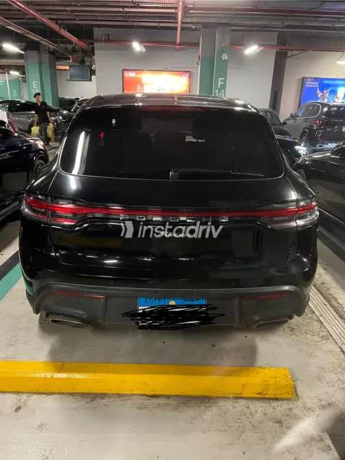 Porsche Macan 2022 Black Automatic Used for Sale in Greater Cairo ( Cairo + Giza) - 4