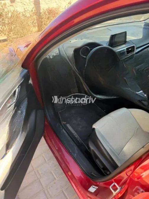 مازدا 3 2019 أحمر أوتوماتيك مستعملة للبيع في المقطم - 3