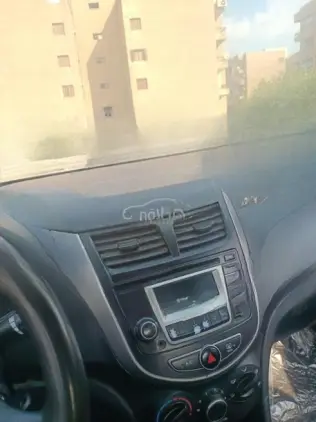 هيونداي اكسنت RB 2016 رمادي غامق أوتوماتيك مستعملة للبيع في المعادى