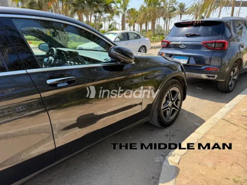 Mercedes GLC 200 2023 Black Automatic Used for Sale in Greater Cairo ( Cairo + Giza) - 5