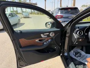 Mercedes GLC 200 2023 Black Automatic Used for Sale in Greater Cairo ( Cairo + Giza)