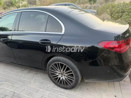 Mercedes C 180 2022 Black Automatic Used for Sale in Greater Cairo ( Cairo + Giza) - 5