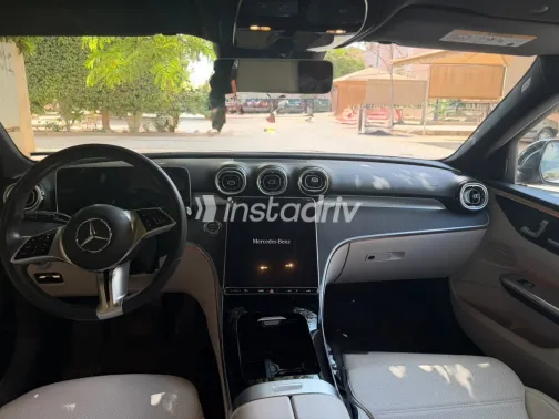 Mercedes C 180 2022 Black Automatic Used for Sale in Greater Cairo ( Cairo + Giza) - 6