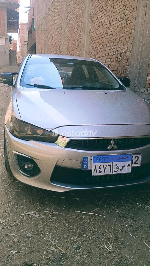 Mitsubishi Lancer EX Shark 2017 Silver Automatic Used for Sale in Greater Cairo ( Cairo + Giza) - 2