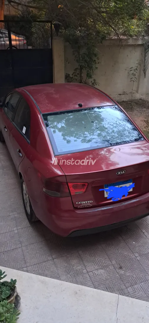 Kia Cerato 2010 White Automatic Used for Sale in Greater Cairo ( Cairo + Giza) - 8
