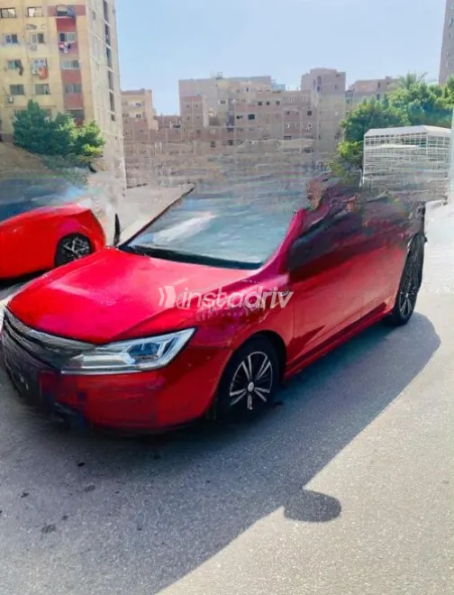 ام جى 5 2021 أحمر أوتوماتيك مستعملة للبيع في القاهرة الكبرى ( القاهرة - الجيزة) - 1