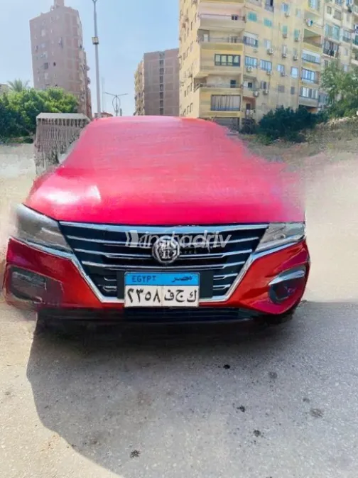 ام جى 5 2021 أحمر أوتوماتيك مستعملة للبيع في القاهرة الكبرى ( القاهرة - الجيزة) - 2