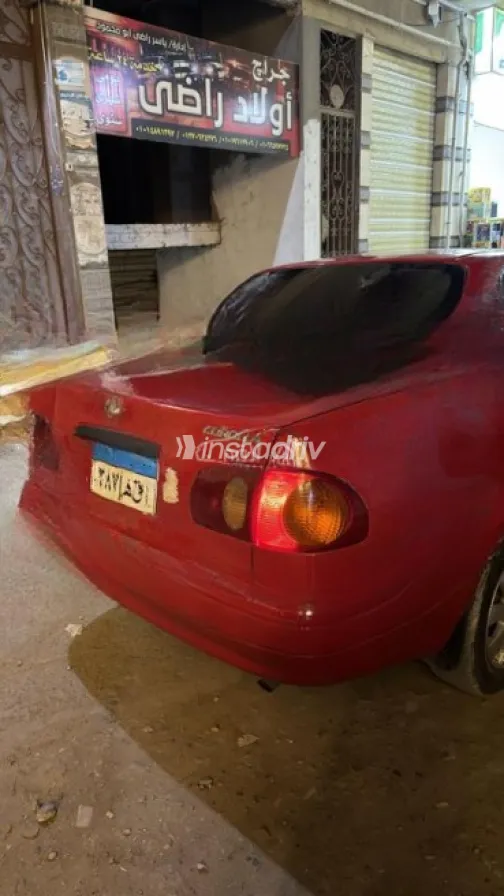 تويوتا كورولا 2000 أحمر يدوي مستعملة للبيع في دمنهور - 5