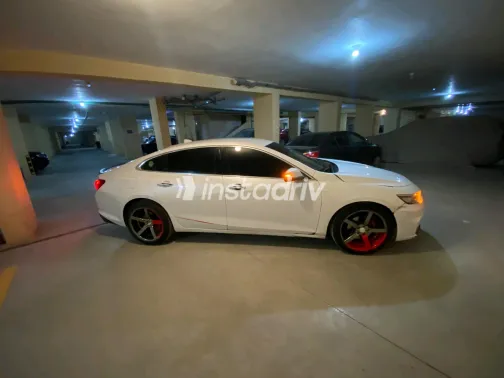 Chevrolet Malibu 2017 White Automatic Used for Sale in Greater Cairo ( Cairo + Giza) - 5