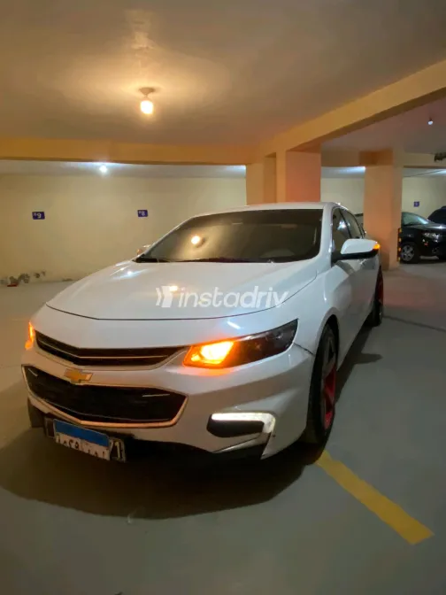 Chevrolet Malibu 2017 White Automatic Used for Sale in Greater Cairo ( Cairo + Giza) - 6