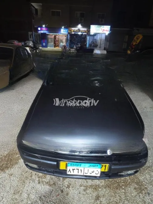 Opel Vectra 1995 Petroleum Manual Used for Sale in El Minya - 3