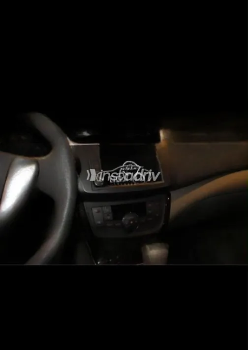 Nissan Sentra 2024 Black Automatic Used for Sale in Cairo - 7
