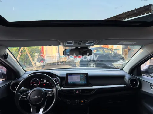 Kia K3 2022 White Automatic Used for Sale in Greater Cairo ( Cairo + Giza) - 8