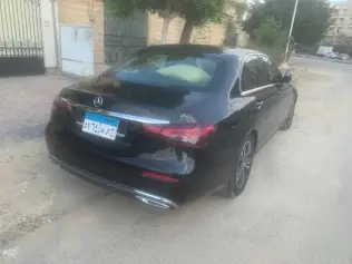 Mercedes E 200 2022 Black Automatic Used for Sale in Greater Cairo ( Cairo + Giza)