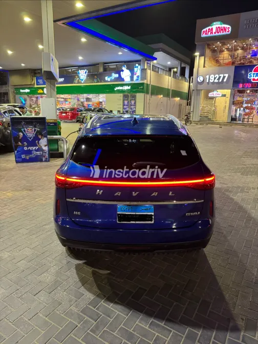 Haval H6 2022 Blue Automatic Used for Sale in Greater Cairo ( Cairo + Giza) - 8