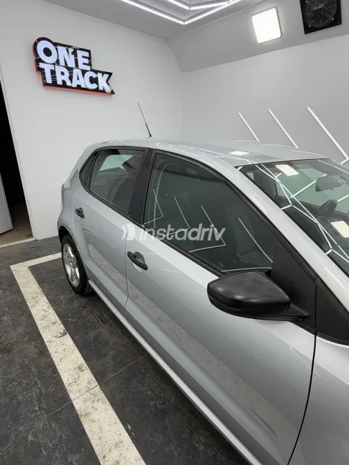 Volkswagen Polo 2010 Silver Automatic Used for Sale in Greater Cairo ( Cairo + Giza) - 8
