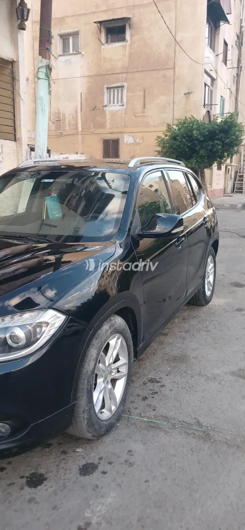 Brilliance V5 2015 Black Automatic Used for Sale in Greater Cairo ( Cairo + Giza) - 9
