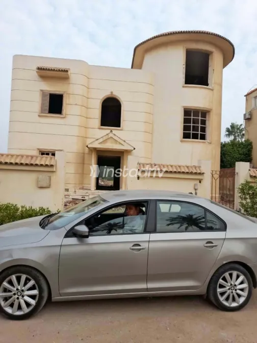 Seat Toledo 2019 Champagne Automatic Used for Sale in Greater Cairo ( Cairo + Giza) - 2