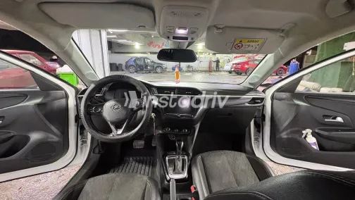 Opel Corsa 2022 White Automatic Used for Sale in Greater Cairo ( Cairo + Giza) - 9