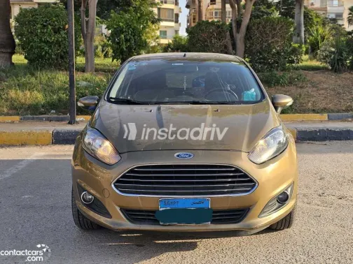 Ford Fiesta 2015 Gold Automatic Used for Sale in Greater Cairo ( Cairo + Giza) - 6