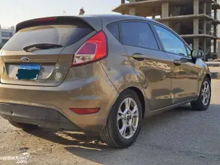Ford Fiesta 2015 Gold Automatic Used for Sale in Greater Cairo ( Cairo + Giza)