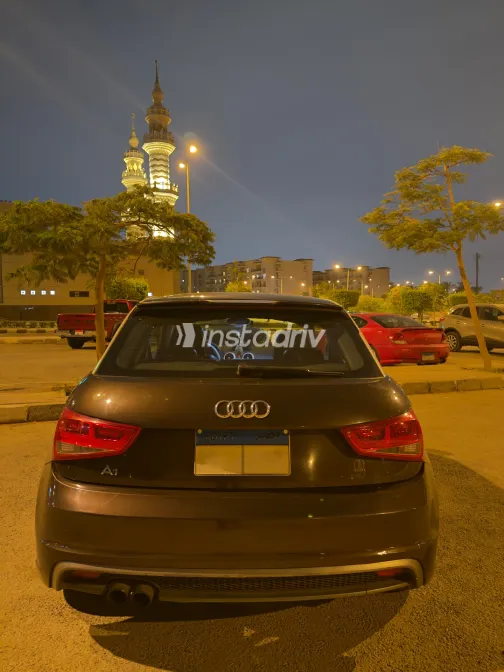 Audi A1 2011 Brown Automatic Used for Sale in Greater Cairo ( Cairo + Giza) - 5