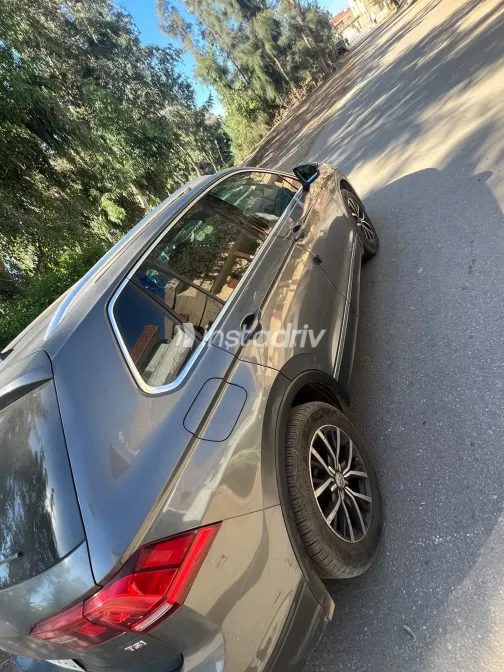 Volkswagen Tiguan 2017 Gray Automatic Used for Sale in Greater Cairo ( Cairo + Giza) - 1