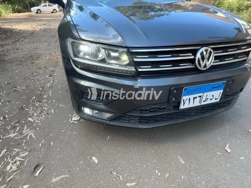 Volkswagen Tiguan 2017 Gray Automatic Used for Sale in Greater Cairo ( Cairo + Giza) - 7