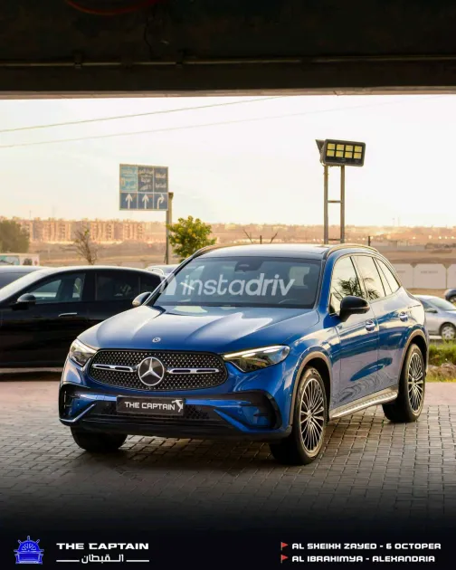 Mercedes GLC 200 2023 Blue Automatic Used for Sale in Greater Cairo ( Cairo + Giza) - 5