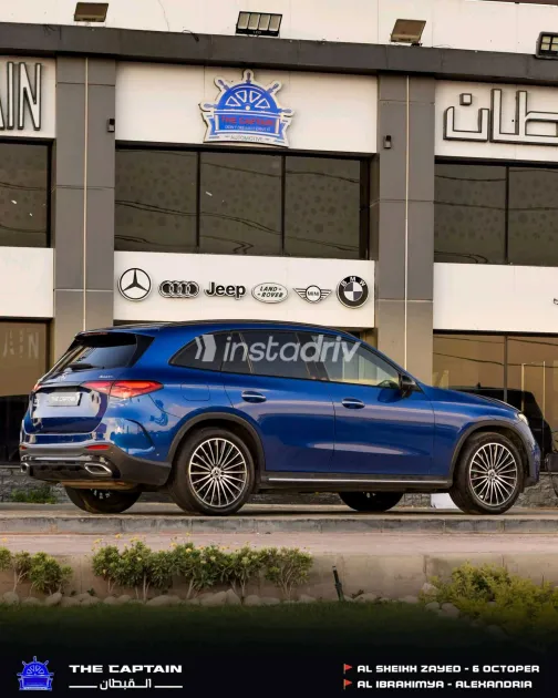 Mercedes GLC 200 2023 Blue Automatic Used for Sale in Greater Cairo ( Cairo + Giza) - 9