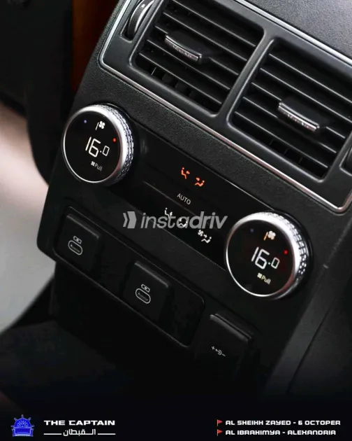 Jaguar F-Pace 2021 Blue Automatic Used for Sale in Greater Cairo ( Cairo + Giza) - 10