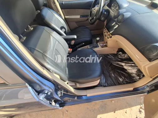 Chevrolet Aveo 2020 Blue Automatic Used for Sale in Greater Cairo ( Cairo + Giza) - 4