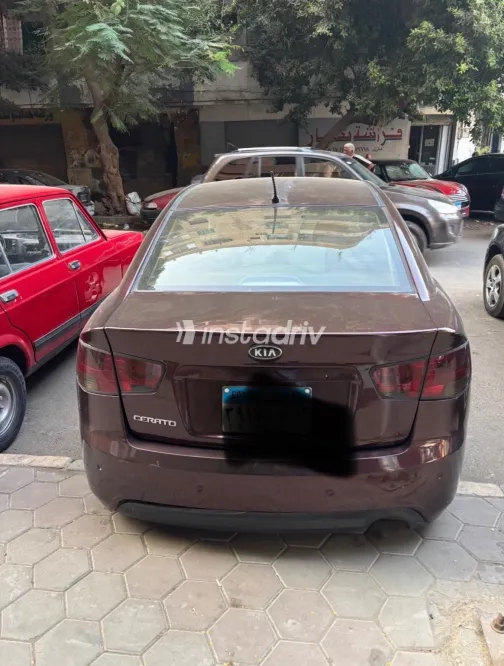 Kia Cerato 2010 White Automatic Used for Sale in Greater Cairo ( Cairo + Giza) - 6