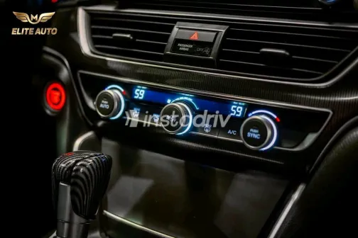 Honda Accord 2022 Silver Automatic Used for Sale in Greater Cairo ( Cairo + Giza) - 3