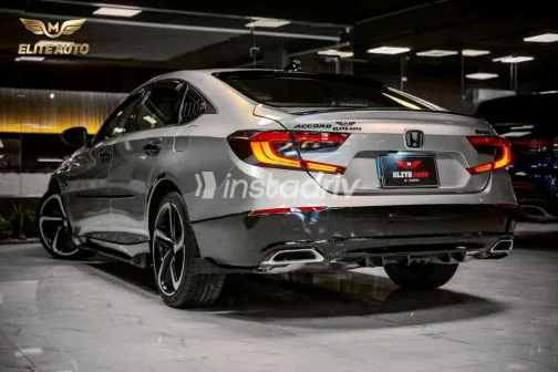 Honda Accord 2022 Silver Automatic Used for Sale in Greater Cairo ( Cairo + Giza) - 9