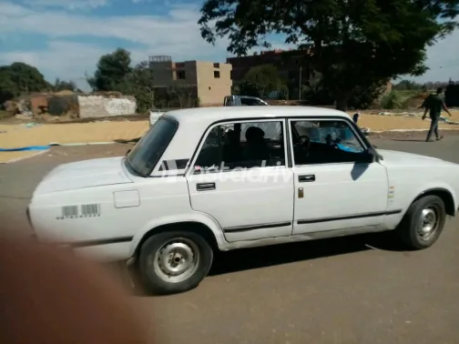 Lada 2107 2009 White Manual Used for Sale in Greater Cairo ( Cairo + Giza) - 8