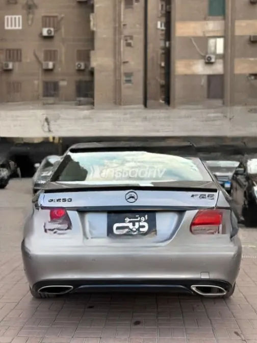 Mercedes E 250 2011 Gray Automatic Used for Sale in Nasr city - 4