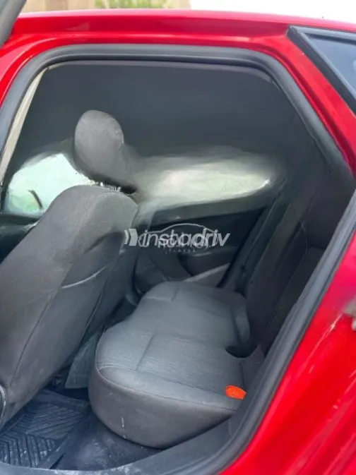 Opel Astra 2016 Red Automatic Used for Sale in Nasr city - 7