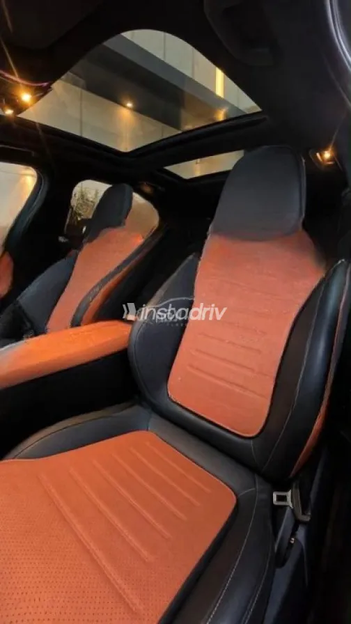 Mercedes C 200 2024 Silver Automatic Used for Sale in Cairo - 6