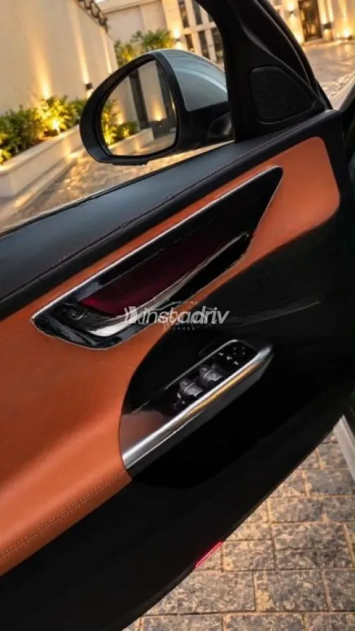Mercedes C 200 2024 Silver Automatic Used for Sale in Cairo - 9