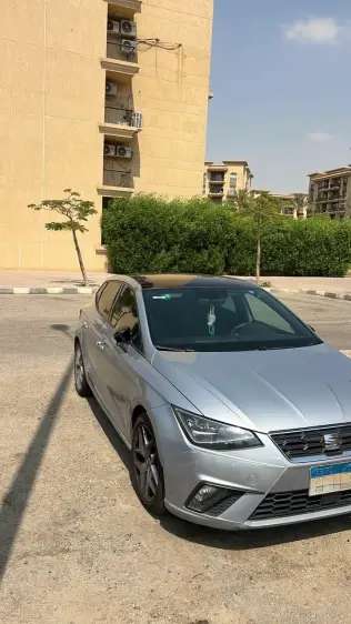 Seat Ibiza 2020 Silver Automatic Used for Sale in Greater Cairo ( Cairo + Giza)