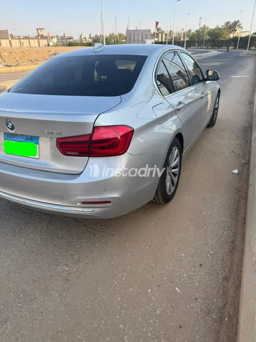 بي ام دبليو 318 2019 فضي أوتوماتيك مستعملة للبيع في القاهرة الكبرى ( القاهرة - الجيزة) - 8
