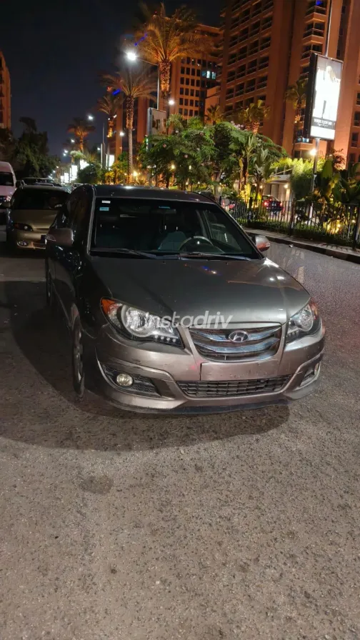 Hyundai Elantra HD 2020 Bronze Automatic Used for Sale in Greater Cairo ( Cairo + Giza) - 1
