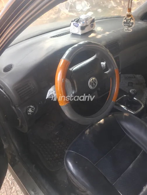 Volkswagen Jetta 1988 Blue Manual Used for Sale in Greater Cairo ( Cairo + Giza) - 10