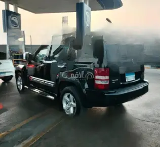 Jeep Cherokee 2010 Black Automatic Used for Sale in Cairo