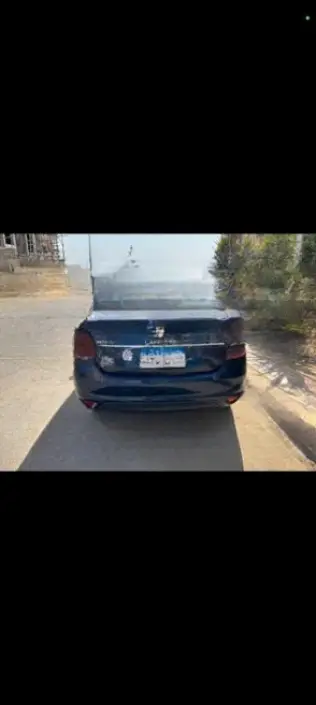 رينو لوجان 2019 أزرق أوتوماتيك مستعملة للبيع في القاهرة
