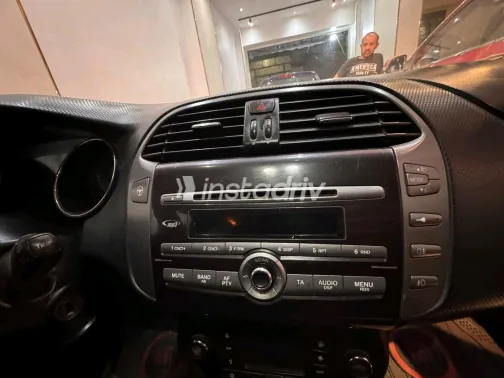 Fiat Bravo 2009 Red Automatic Used for Sale in Greater Cairo ( Cairo + Giza) - 6