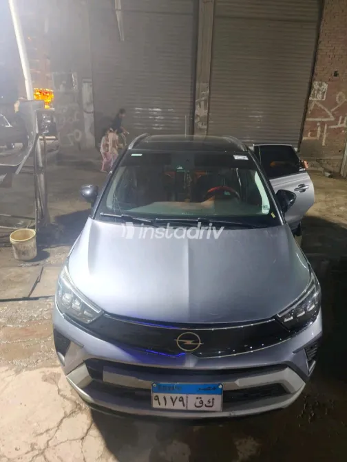 Opel Crossland 2024 Gray Automatic Used for Sale in Greater Cairo ( Cairo + Giza) - 6