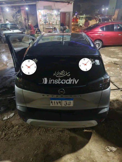 Opel Crossland 2024 Gray Automatic Used for Sale in Greater Cairo ( Cairo + Giza) - 7